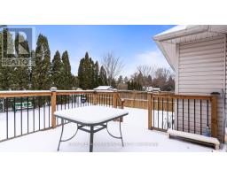 1553 DEVOS DRIVE - 26