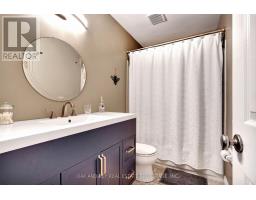 63 DUNDEE COURT - 13