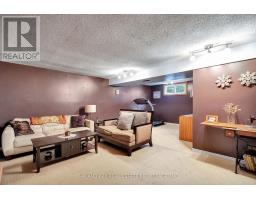 63 DUNDEE COURT - 16