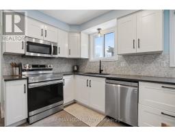 26 ROSAMOND CRESCENT - 6