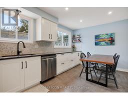 26 ROSAMOND CRESCENT - 7