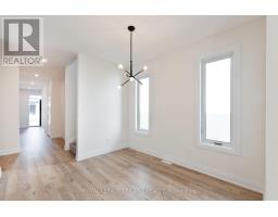 20 - 101 SWALES AVENUE - 8