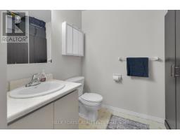 909 - 127 BELMONT DRIVE - 17