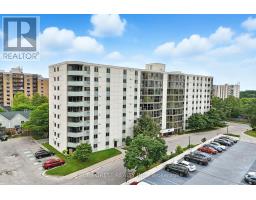 909 - 127 BELMONT DRIVE - 29