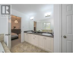 301 PORTRUSH PLACE - 36