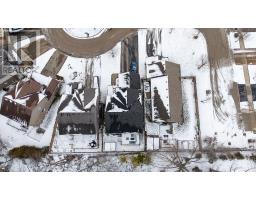 301 PORTRUSH PLACE - 5