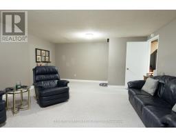 106 - 535 GAINSBOROUGH ROAD - 28