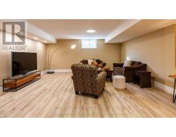 369 SKYLINE AVENUE - 34