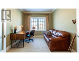 369 SKYLINE AVENUE - 5