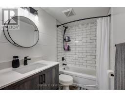 506 - 155 KENT STREET - 13