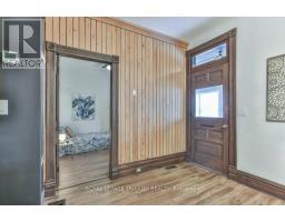 976 DAME STREET - 11