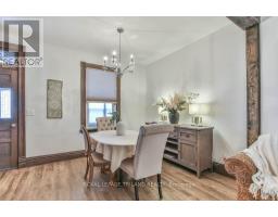 976 DAME STREET - 17