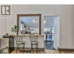 976 DAME STREET - 21