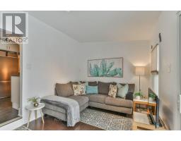 976 DAME STREET - 36