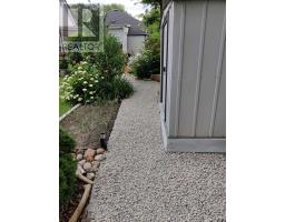 976 DAME STREET - 45