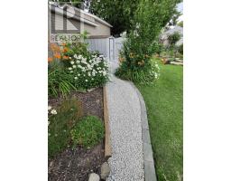 976 DAME STREET - 49