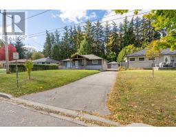177 TROWBRIDGE AVENUE - 3