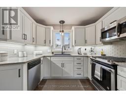 16 BLUE HERON PLACE - 10