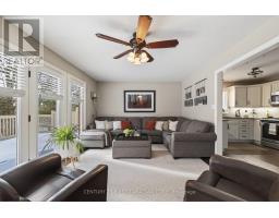 16 BLUE HERON PLACE - 15