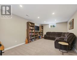 16 BLUE HERON PLACE - 27