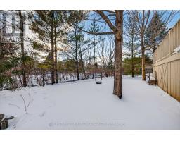 16 BLUE HERON PLACE - 35