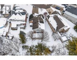 16 BLUE HERON PLACE - 41