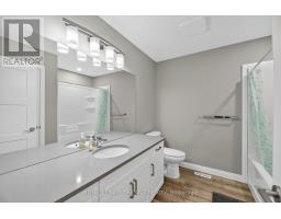 30 - 17 NICHOLSON STREET - 16