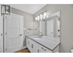 30 - 17 NICHOLSON STREET - 17