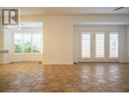 25 - 1555 HIGHBURY AVENUE N - 27