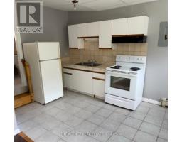 720 DUNDAS STREET - 2