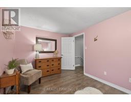 96 - 690 LITTLE GREY STREET - 21