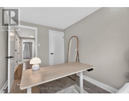 55 - 775 OSGOODE DRIVE - 25