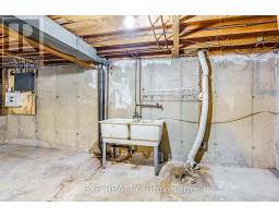 73 ALAYNE CRESCENT - 38