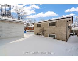 73 ALAYNE CRESCENT - 42