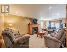 47 MANLEY DRIVE - 12