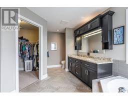 47 MANLEY DRIVE - 17