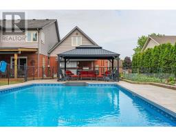 47 MANLEY DRIVE - 35