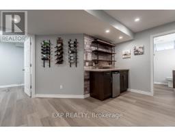 919 FOXCREEK ROAD - 33