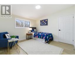 59 CLIFTONVALE AVENUE - 33