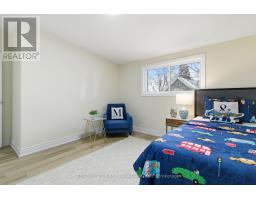 59 CLIFTONVALE AVENUE - 34