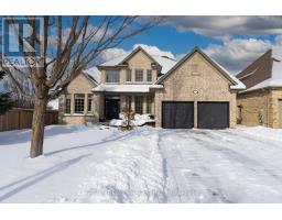 320 RIVERTRACE CLOSE - 1