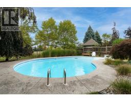 320 RIVERTRACE CLOSE - 12