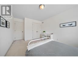 320 RIVERTRACE CLOSE - 34