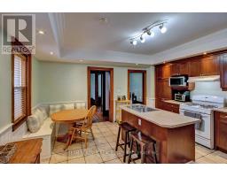 173 MAPLE STREET - 9