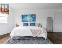 262 PINETREE LANE - 20