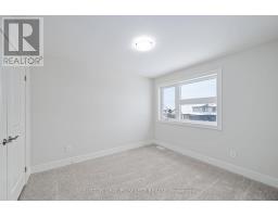 70 ROYAL CRESCENT - 29