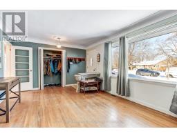 45 JASPER CRESCENT - 4