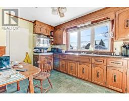 45 JASPER CRESCENT - 9