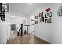 16 CLASSIC CRESCENT - 18