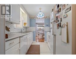 4 REDFORD DRIVE - 12